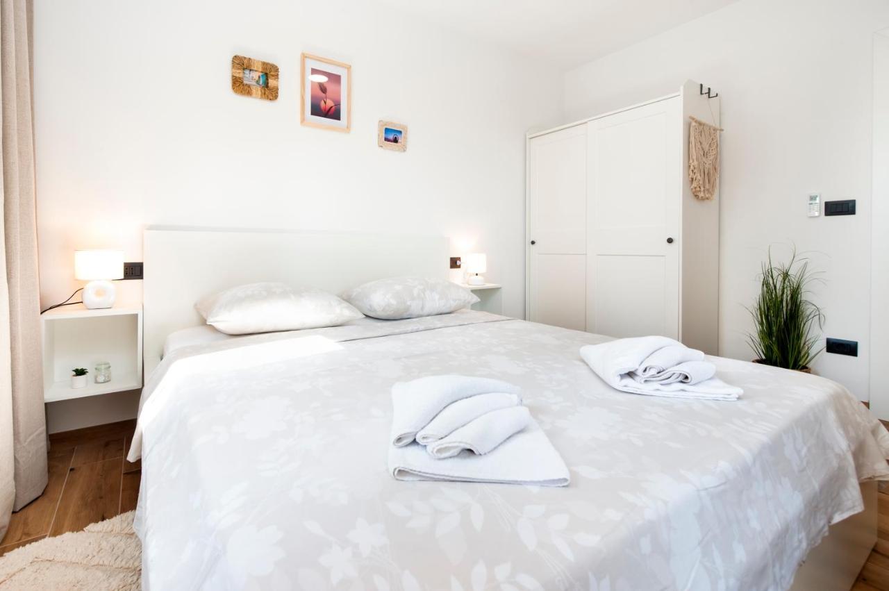 Apartments Sunrise & Sunset Rovinj Exterior foto